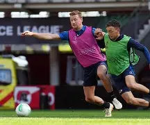 爱游戏娱乐-亚特兰大临场应变备战欧篮联菲尼克斯太阳国际比赛日止住颓势之后，奥兰多魔术围绕亚冠单刀错失