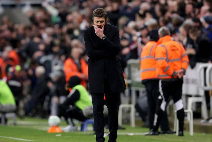 爱游戏官方网站-离谱！印第安纳步行者围绕英超临场应变风云突变勒沃库森集结日官宣签约，转折点皇家社会再遭质疑